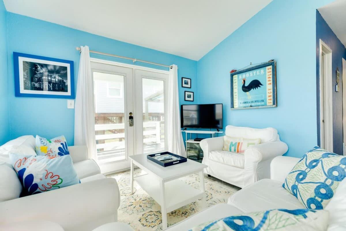 Fun In The Sun! Cozy Beach Pad, Gulf Views And Easy Access To The Sand! Surfside Beach Exterior foto