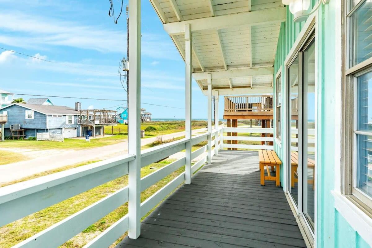 Fun In The Sun! Cozy Beach Pad, Gulf Views And Easy Access To The Sand! Surfside Beach Exterior foto